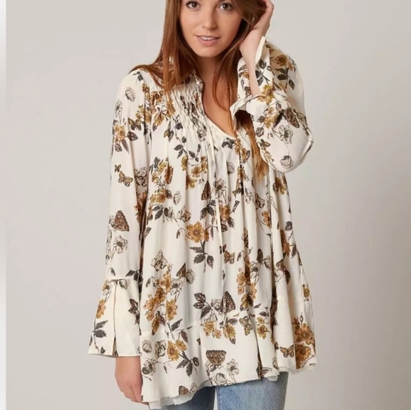 Free People, Pebble Crepe You So Fine Butterfly Ivory Fringe Tunic SZ Medium - Picture 1 of 14